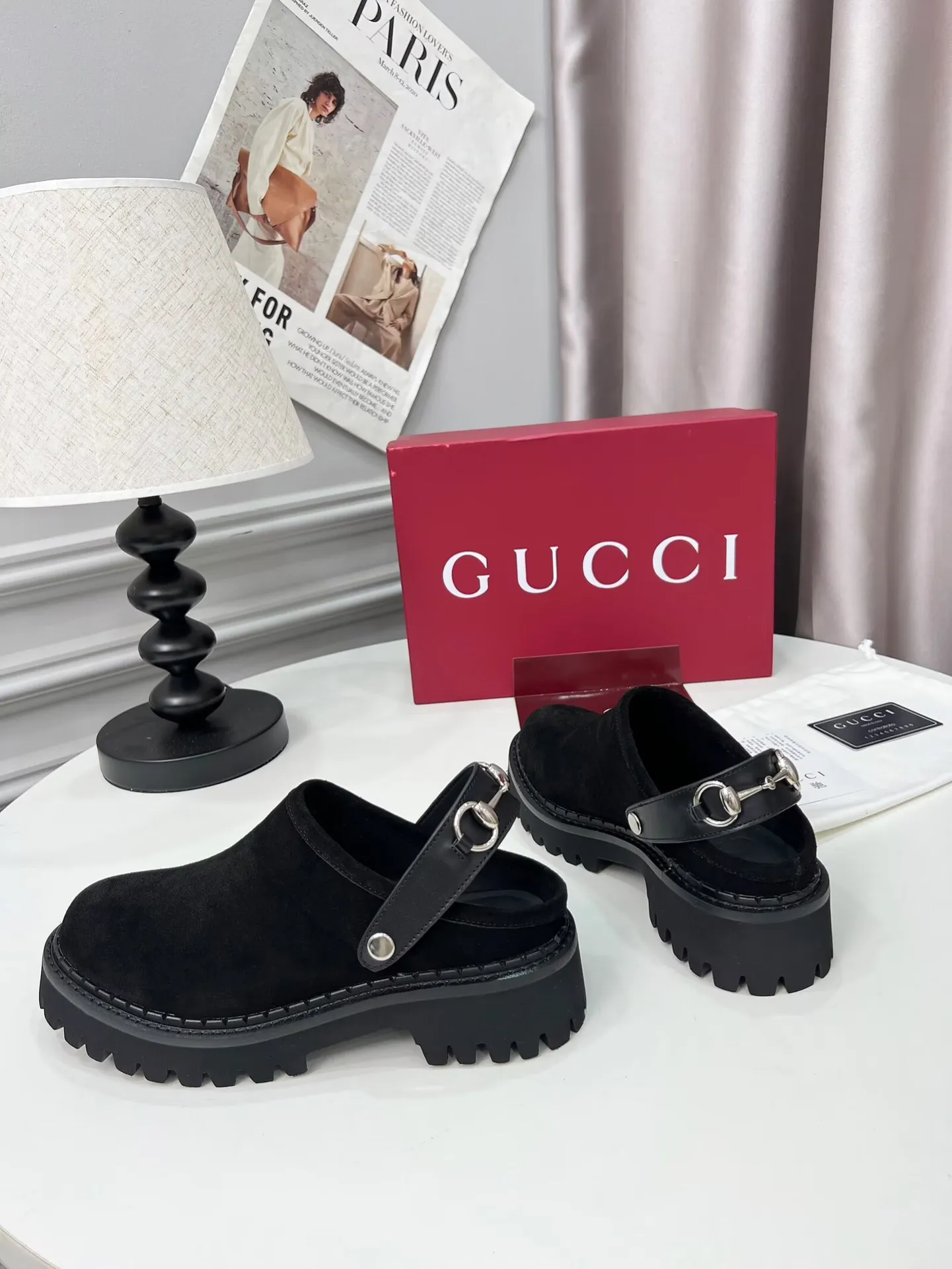 👟👟Ex-factory price 480👟👟 GUCCI British-style fashion slippers, lazy design back stumbling ➕thick sole increased height, empty back shape looming with exposed ankles, super cool when walking, age-neutral style, wide audience, Fabric: cowhide, mercerized cow suede Lining/foot pad: cowhide Outsole: foam outsole Heel height: 5cm Number of yards: 35-42 (customized numbers at both ends) Color: 4 colors available: black, brown, and military green Packing: card, bag